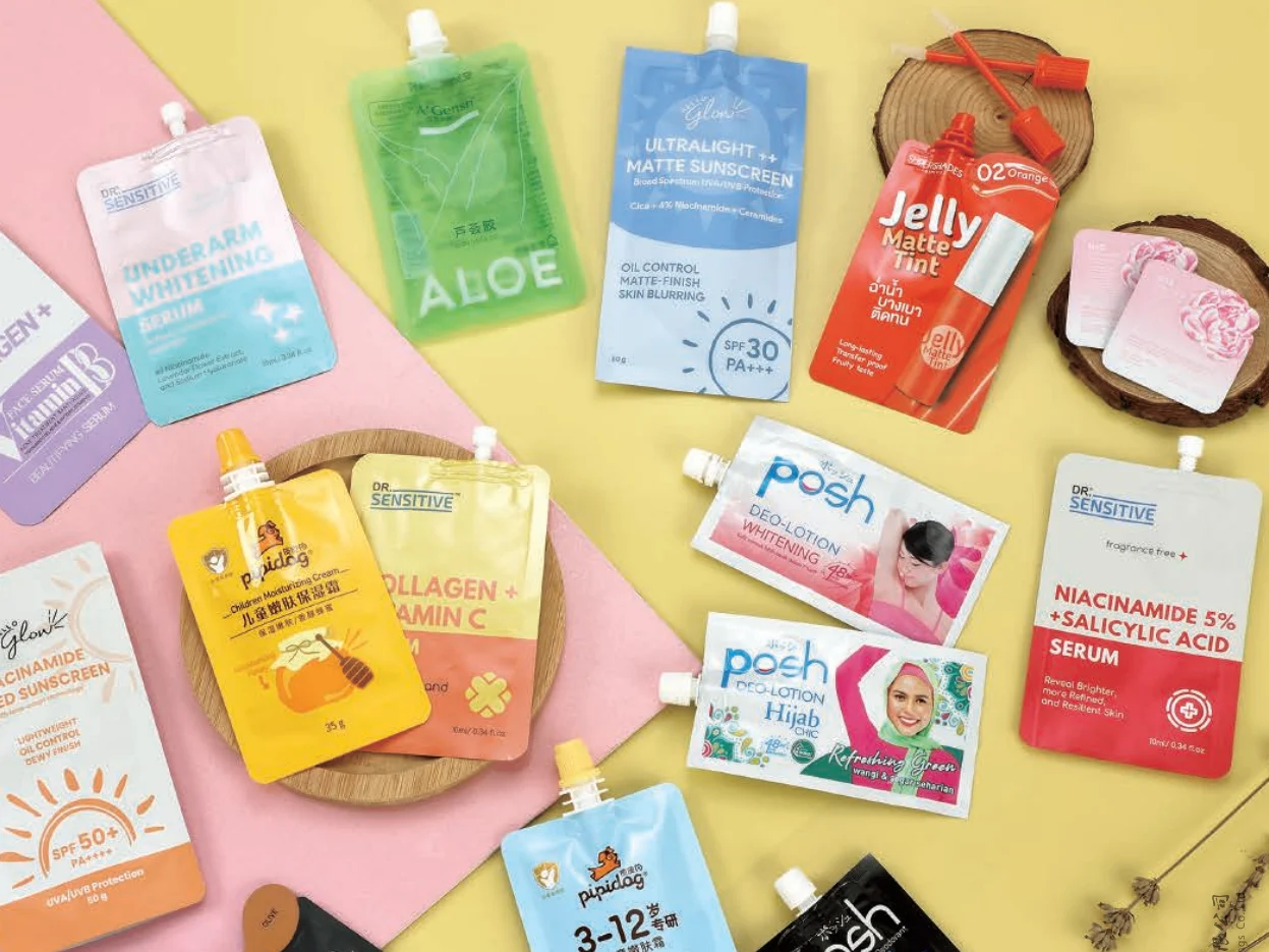 Expert Custom Cosmetic Packaging Pouches Manufacturer