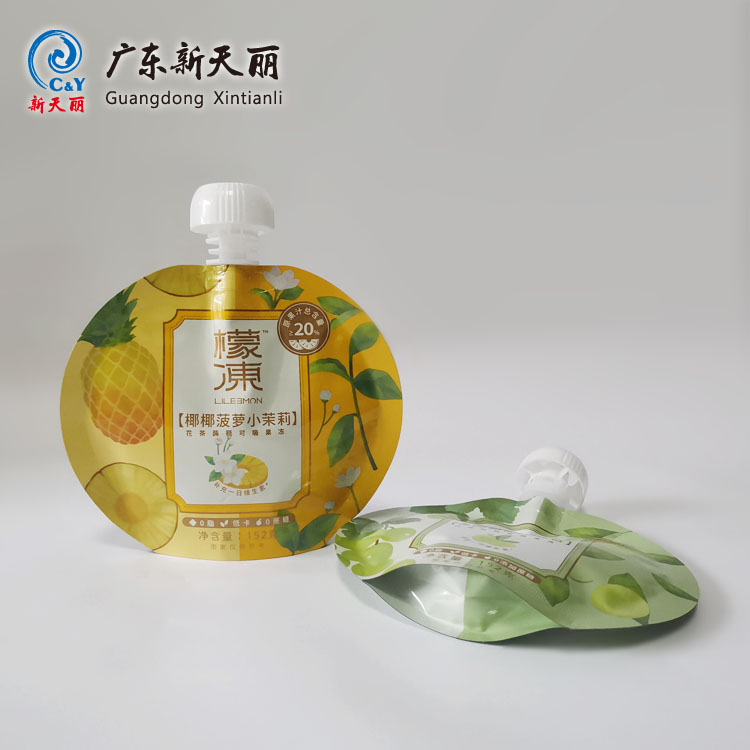 Custom Drink Pouch With Spout, Irregular Shape Juice Pouches