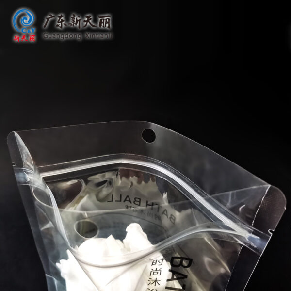 Custom Packaging Pouches, Clear Stand-Up Bag for Bath Sponge
