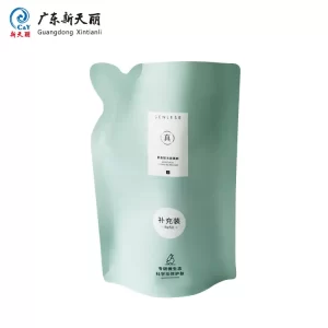 Pochettes imprimées sur mesure pour les recharges de nettoyants faciaux