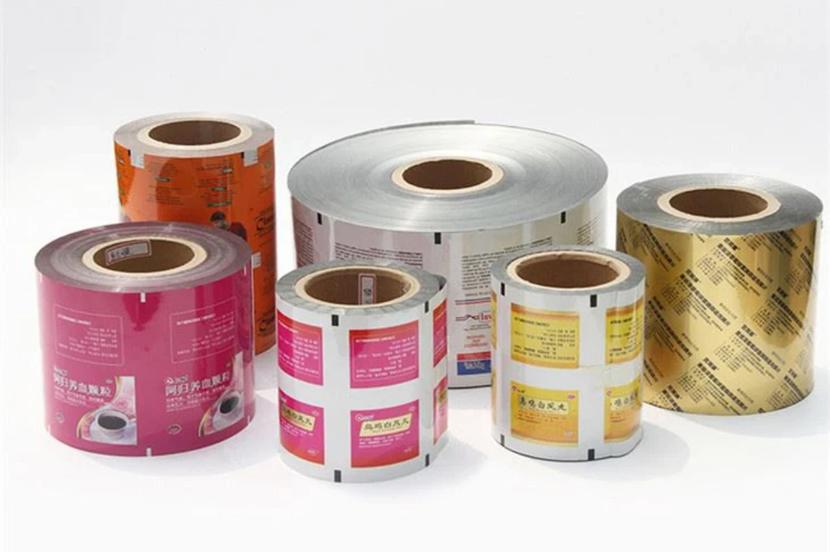 Liquid Packaging Pouch Guide, Premade Bags vs. Rollstock-1